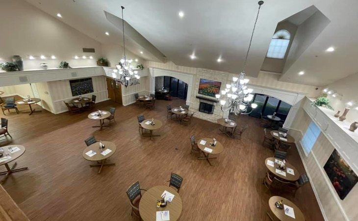 appletree-court-75080-1452111_5