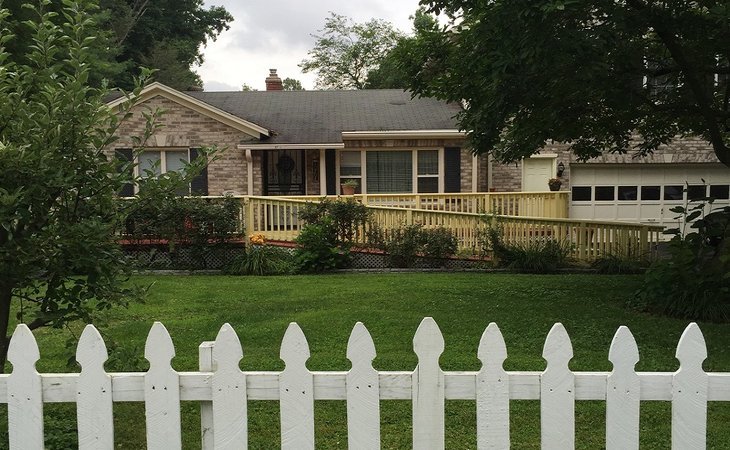 home-eldercare-22030