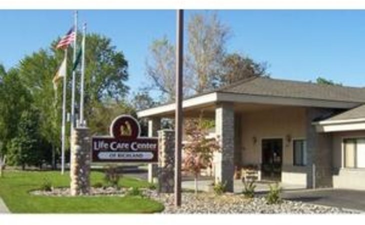 life-care-center-of-richland-99352-14662_1