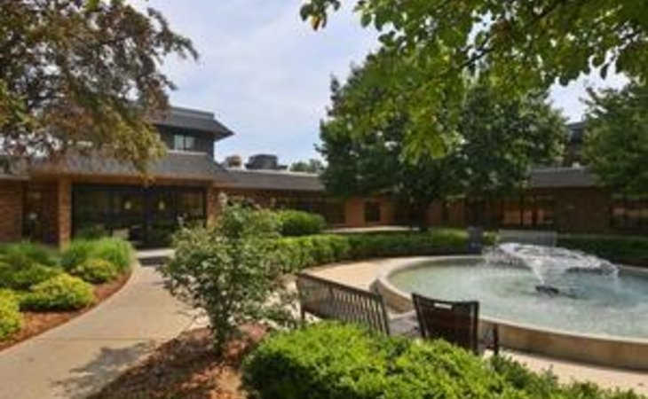 courtyard-healthcare-center-46526