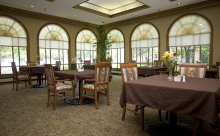 allison-pointe-healthcare-center-46250-14756_2