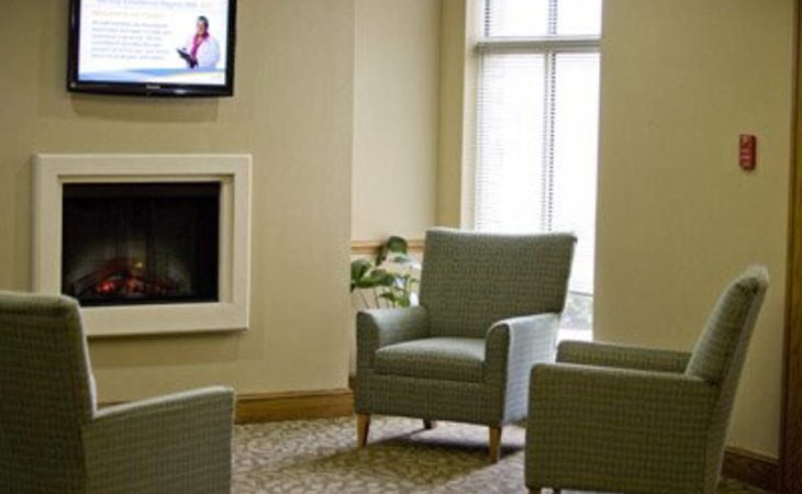allison-pointe-healthcare-center-46250-14756_7