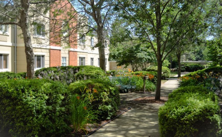 bellhaven-center-for-rehabilitation-and-nursing-care-11719-14773_8