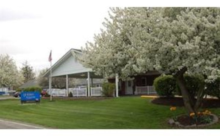 golden-livingcenter-indianapolis-46203