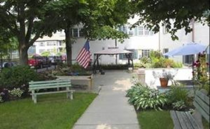elmwood-health-center-02907-15519_2
