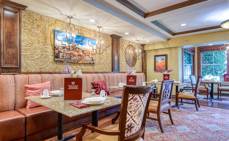 pacifica-senior-living-oakland-heights-94606-157_4