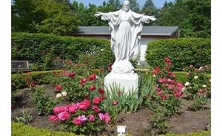 queen-of-peace-residence-11429-15816_3