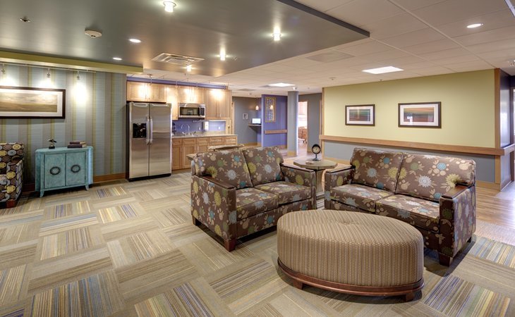 van-duyn-center-for-rehabilitation-and-nursing-13215-1594_3