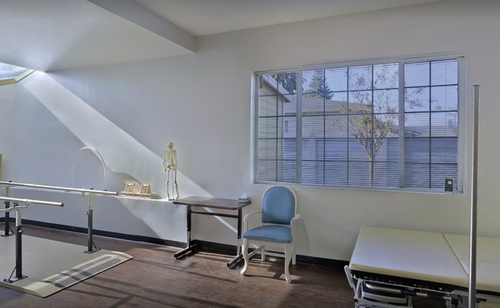 gramercy-court-95825-16067_4