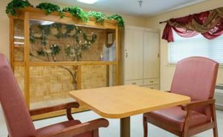 life-care-center-of-centerville-37033-1608_10