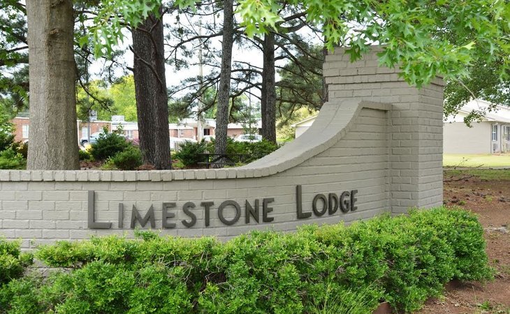 limestone-lodge-35611