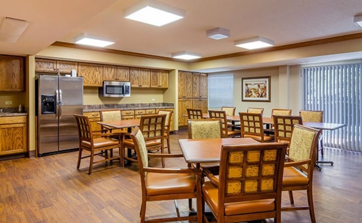 brookdale-university-park-alabama-35209-16416_3