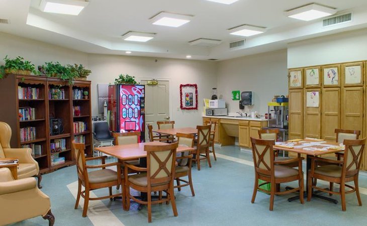 knollwood-pointe-assisted-living-36693-16515_7