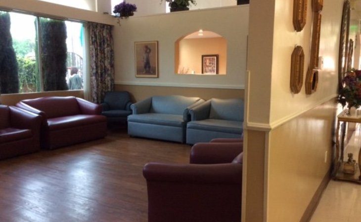 karlton-residential-care-center-92804