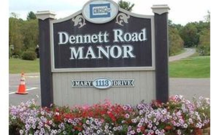 dennett-road-manor-21550-1893_1