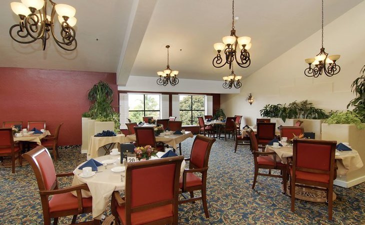 laguna-estates-senior-living-92008-19386_9