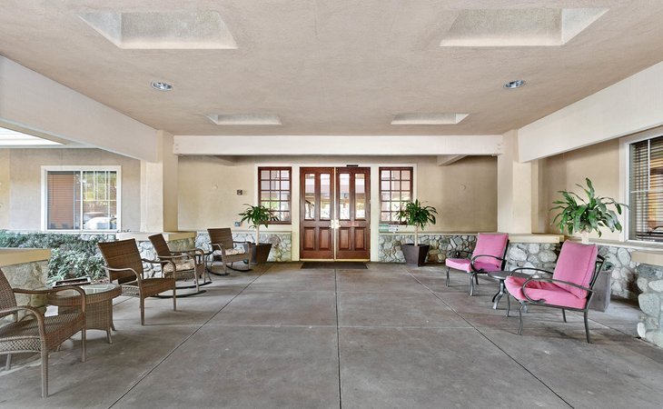 claremont-place-senior-living-91711-19908_9