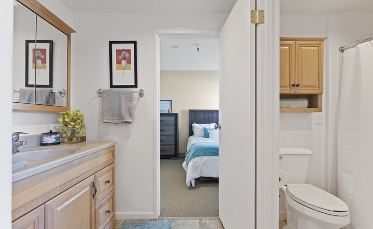 serra-highlands-senior-living-94015-20335_5