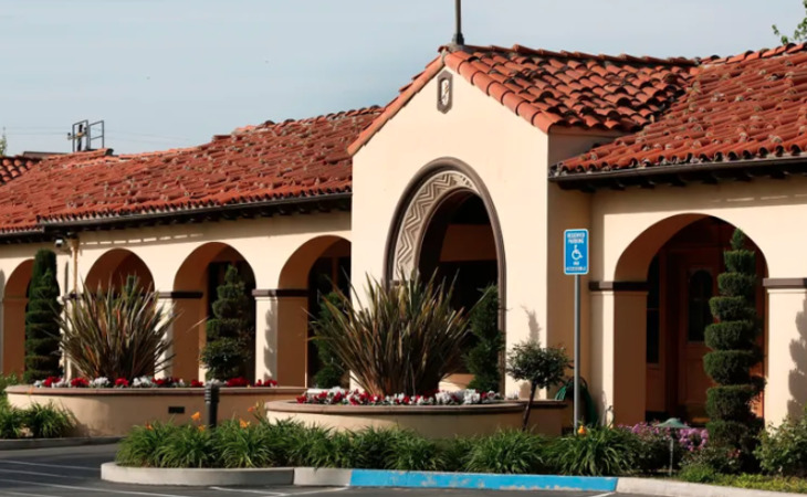 vintage-gardens-assisted-living-93727