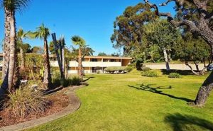 st-regis-retirement-center-94544-22019_2