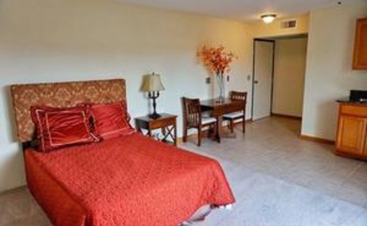 st-regis-retirement-center-94544-22019_3