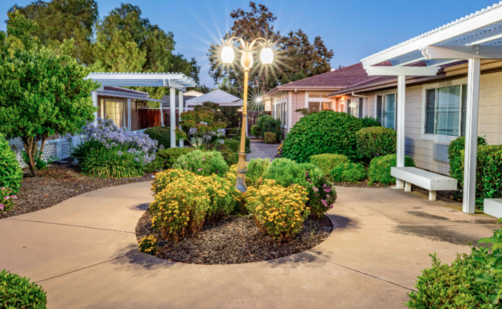 tuscany-villa-senior-living-94550-22858_2