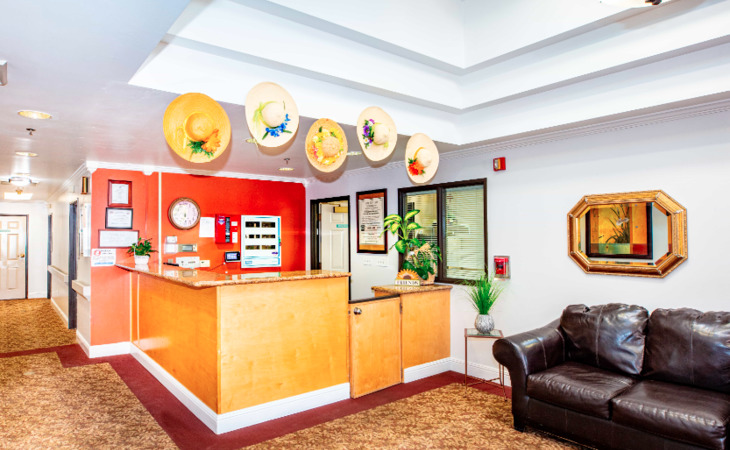 tuscany-villa-senior-living-94550-22858_3