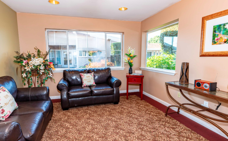 tuscany-villa-senior-living-94550-22858_5