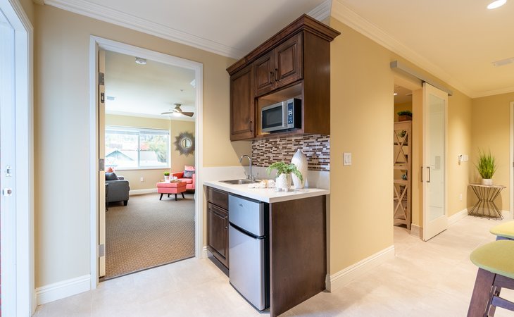 hollywood-hills-a-pacifica-senior-living-community-90028-23118_8