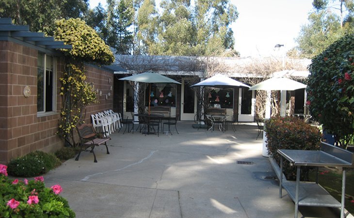 bellaken-garden-and-skilled-nursing-center-94601
