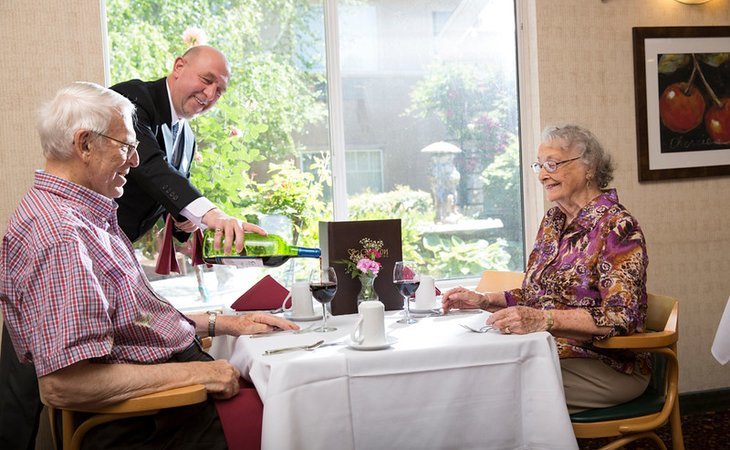 carlton-senior-living-downtown-pleasant-hill-94523-25355_3