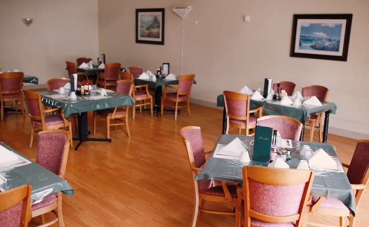 sierra-oaks-assisted-living-and-memory-care-96003-25738_4
