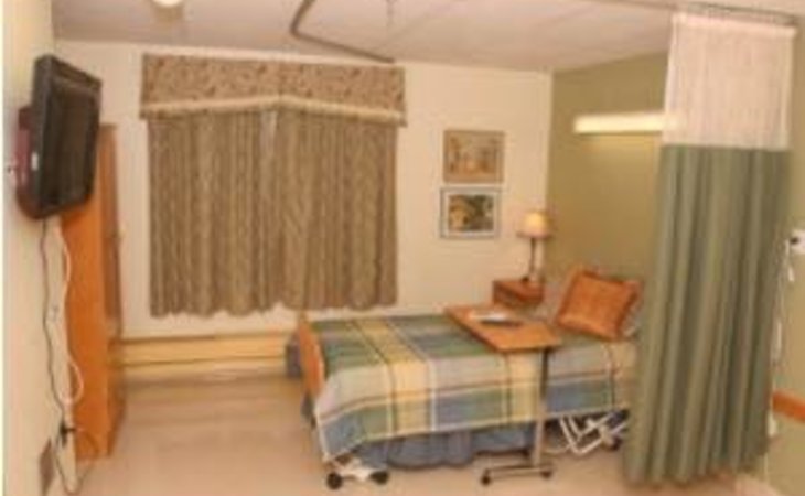 golden-livingcenter-waynesburg-15370