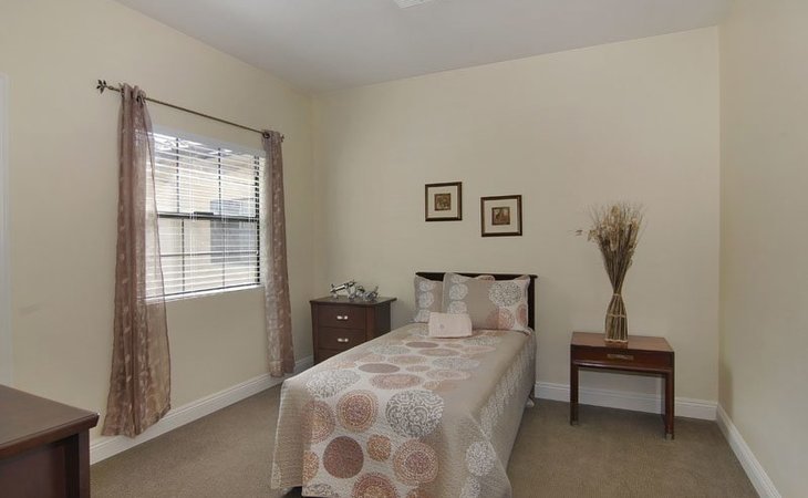 point-loma-estates-memory-care-92110-26996_7