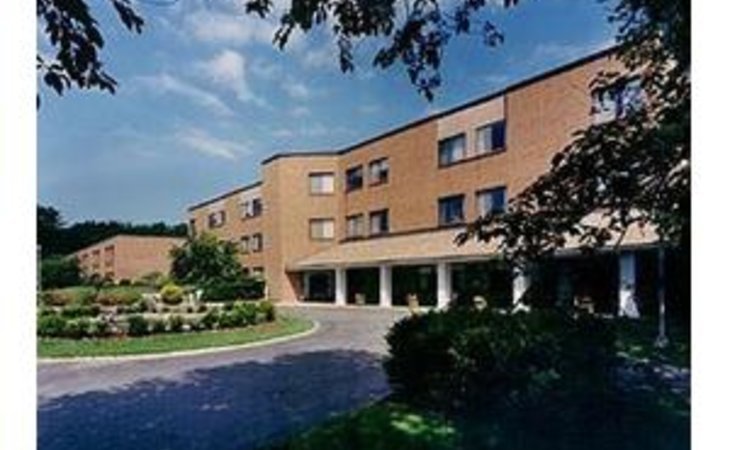 medway-country-manor-skilled-nursing-and-rehabilitation-02053