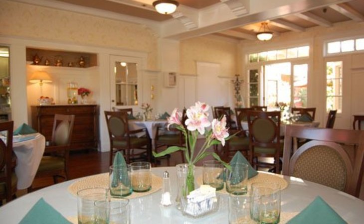 alexander-gardens-assisted-living-93105-28504_3