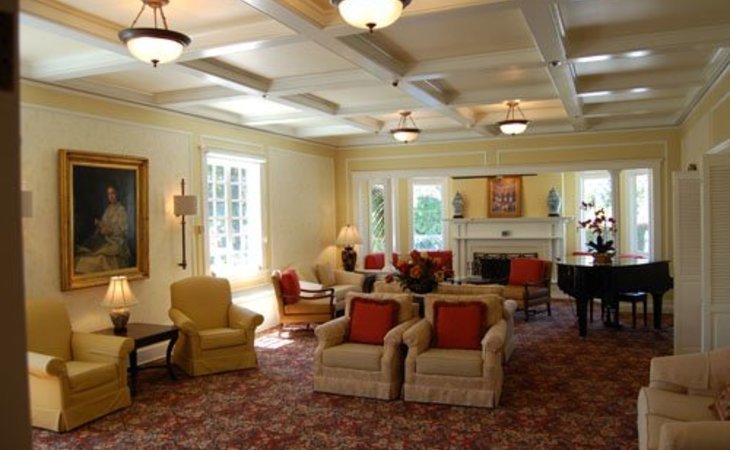 alexander-gardens-assisted-living-93105-28504_4