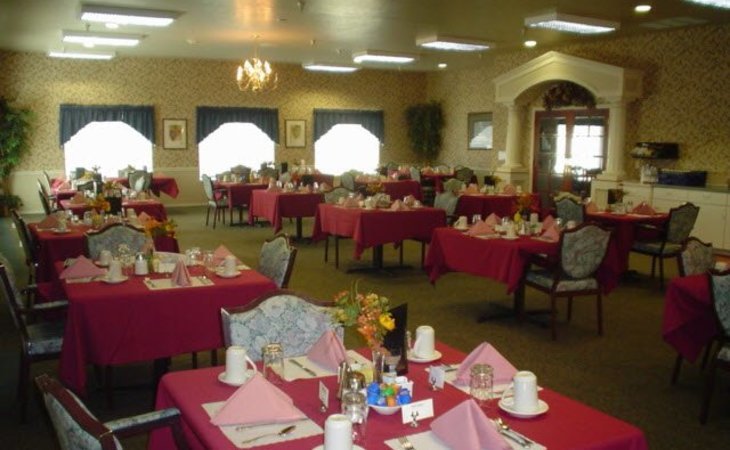 paramount-house-senior-living-95687-29907_2