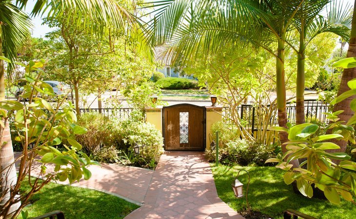 raya-s-paradise-residential-care-communities-90046-30569_5