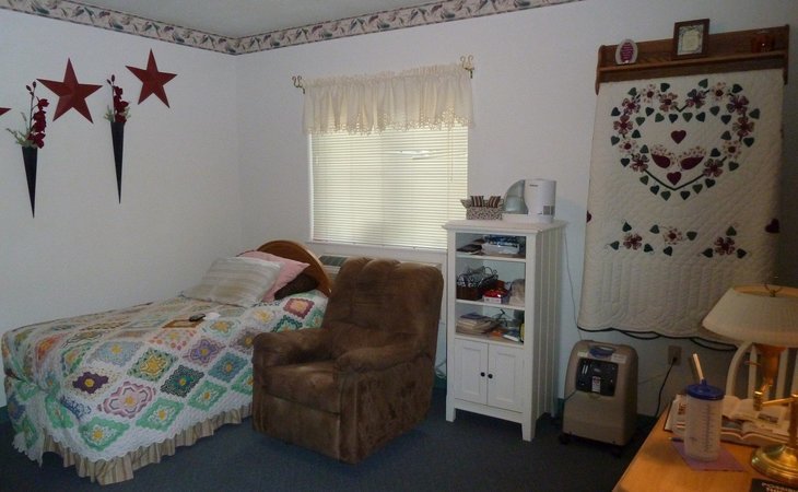 aladdin-at-brush-assisted-living-80723-30905_4