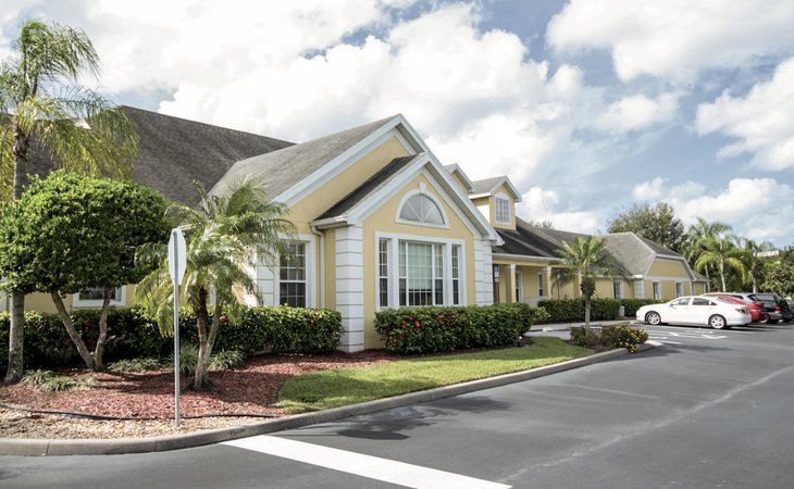 brookdale-fort-myers-lakes-park-33919-31617_2