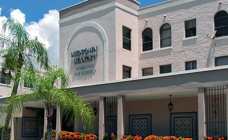 midtown-manor-33020