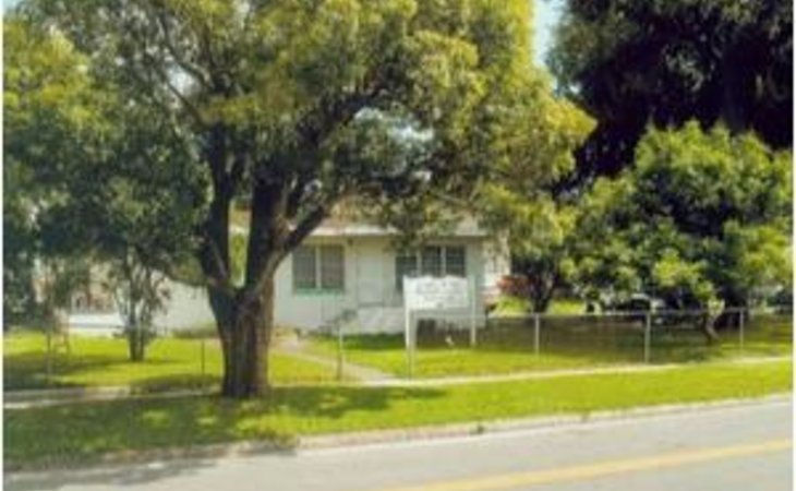 lake-wire-retirement-center-33815