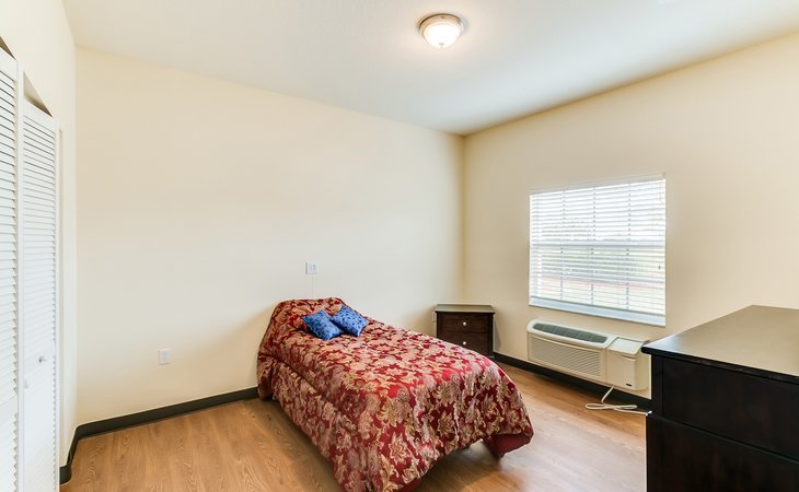 cedar-creek-assisted-living-32953-32131_4