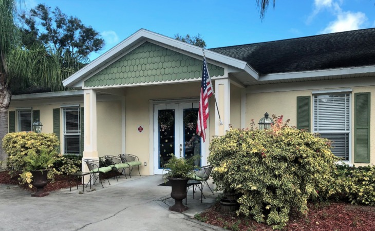 spring-hills-assisted-living-facility-32960
