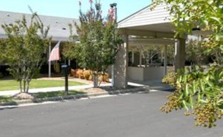 kentwood-nursing-facility-30909