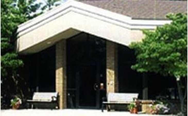 edison-assisted-living-center-49504
