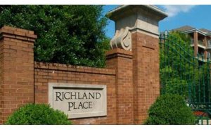 richland-place-37205