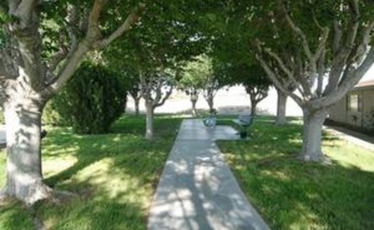 rimrock-villa-conv-hospital-92311-3742_2