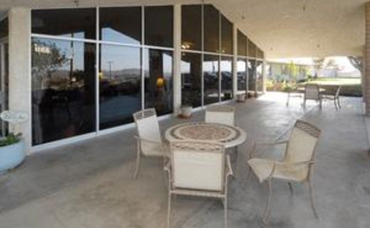 rimrock-villa-conv-hospital-92311-3742_4